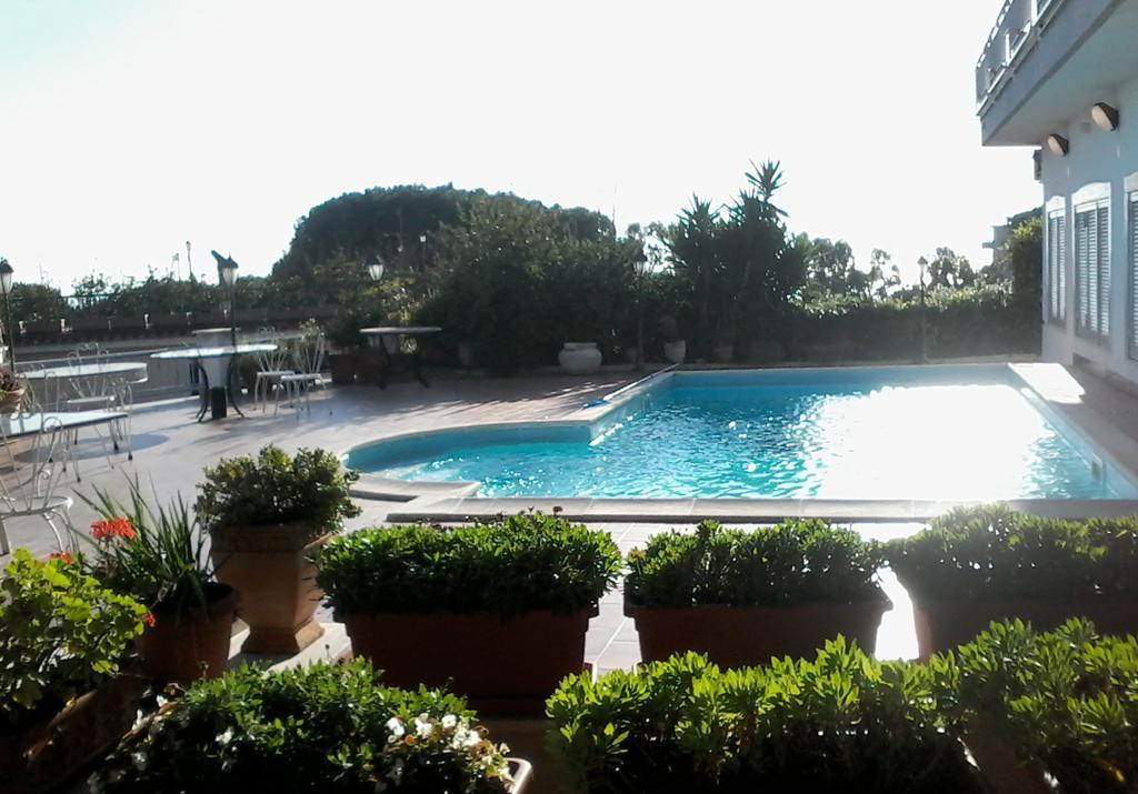 Villa Emilia Ποτσουόλι Εξωτερικό φωτογραφία